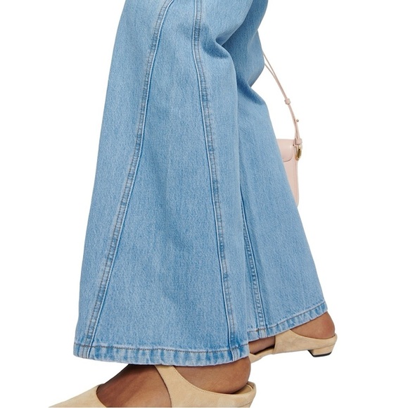 A.P.C. Elle High Rise Straight Jeans in Bleu Clair - Picture 5 of 16